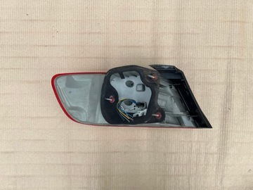 BMW 3 E92 COUPE LCI FACELIFT SVĚTLO PRAVÁ ZADNÍ LED