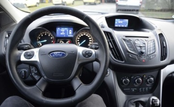 Ford Kuga II SUV Facelifting 1.5 EcoBoost 120KM 2016 Ford Kuga mk2 1.5 Benzyna 120KM Manual Doinwestowany Bezwypadkowy SerwisASO, zdjęcie 18