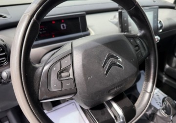 Citroen C4 Cactus Crossover 1.2 PureTech 110KM 2017 Citroen C4 Cactus Bezwypadek C4 Cactus 1.2 Benzyna 110KM, zdjęcie 19