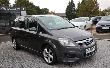 Opel Zafira B 1.8 ECOTEC 140KM 2009 Opel Zafira 7-osobowy, Nawigacja, Multifunkcja, Czujniki parkowania. 1.8, zdjęcie 1