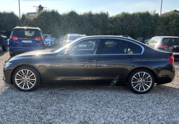 BMW Seria 3 F30-F31-F34 Limuzyna Facelifting 3.0 330d 258KM 2016 BMW Seria 3 Naped na 4 kola 3.0 Diesel 258KM, zdjęcie 2