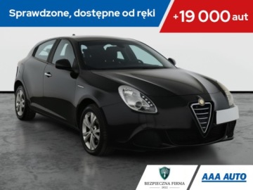 Alfa Romeo Giulietta Nuova II Hatchback 5d 1.6 JTD 16v 105KM 2011