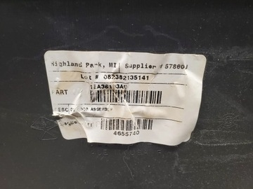 Dodge RAM 1EA381D3AE Дверные панели передняя правая