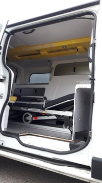 Renault Master IV 2015 Renault Trafic , Master AMBULANS Kamper, zdjęcie 19