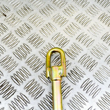 MITSUBISHI GRANDIS 2004 UCHA TAŽENÍ / ÚCHYT