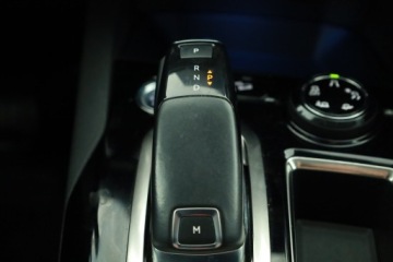 Peugeot 3008 II Crossover 1.2 PureTech 130KM 2018 Peugeot 3008 1.2 PureTech, Salon Polska, zdjęcie 15