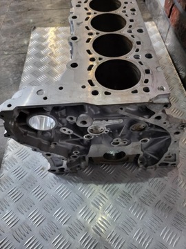 BMW F10 F01 E70 E71 F15 F16 - M50D N57D30C 381KM BLOK MOTORU 8506555