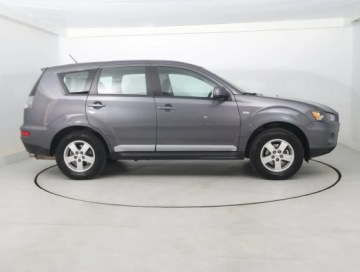 Mitsubishi Outlander II 2.0 MIVEC 147KM 2010 Mitsubishi Outlander 2.0, Salon Polska, zdjęcie 5