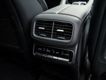 Mercedes GLE V167 2026 GLE AMG Coupe 53 4-Matic+ Hybrid 3.0 (619KM) 2026, zdjęcie 21