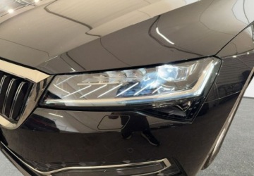 Skoda Superb III Kombi Facelifting 2.0 TSI 190KM 2024 Skoda Superb VAT 23 Combi Style 2.0TSI 190KM DSG 2024 r., salon PL I wlasc, zdjęcie 8