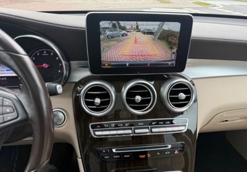 Mercedes GLC C253 SUV 2.0 250 211KM 2018 Mercedes-Benz GLC 2.0 i 211Ps Panorama dach FULL LED Extra stan 2.0, zdjęcie 15