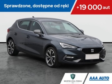 Seat Leon IV Hatchback Plug-In 1.4 e-HYBRID 204KM 2021 Seat Leon 1.4 e-Hybrid, Salon Polska, Automat