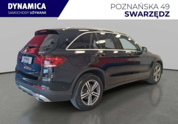 Mercedes GLC C253 SUV Facelifting 2.0 220d 194KM 2020 Mercedes-Benz GLC VAT 23 2.0d 195KM automat 4matic 2020 r., Salon PL, I wl., zdjęcie 6