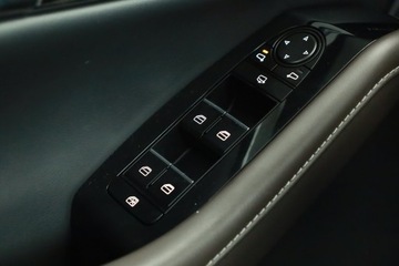 Mazda CX-30 2.0 Skyactiv-X 180KM 2019 Mazda CX-30 Skyactiv-X 2.0, Salon Polska, zdjęcie 21