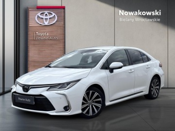 Toyota Corolla XII Sedan 1.5 VVT-i 125KM 2022 Toyota Corolla 1.5 Comfort MS Seria E21 (2019-) 1.