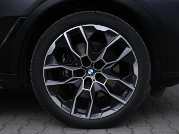 BMW X7 SUV 3.0 40d 340KM 2023 BMW X7 M-Pakiet, FV-23%, Panorama, Hak, Fotele kom, zdjęcie 33
