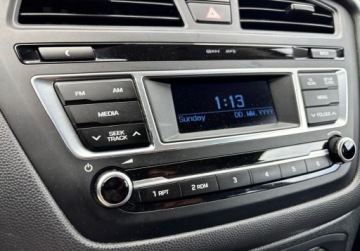 Hyundai i20 II Hatchback 5d 1.2 84KM 2015 Hyundai i20 i20 Jeden Wlasciciel Benzyna OplaconyZamiana 1.2 84KM, zdjęcie 7
