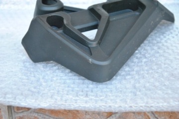 Накладка на боковой щиток обтекателя Yamaha MT-10 MT