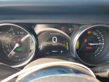 Jeep Wrangler IV 2021 Jeep Wrangler Unlimited Sahara 4XE 2021 2.0l 2.0 Hybryda 375KM, zdjęcie 9