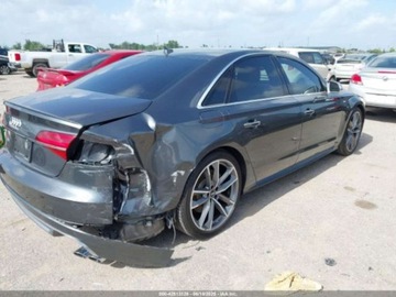 Audi A8 D4 S8 Facelifting 4.0 TFSI 605KM 2016 Audi S8 4.0T Plus 2016 4.0 Benzyna 605KM, zdjęcie 5