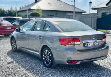 Toyota Avensis III Sedan Facelifting 1.8 Valvematic 147KM 2013 Toyota Avensis 1.8 benzyna 147KM sedan navi kamera cofania LIFT serwis ASO, zdjęcie 2