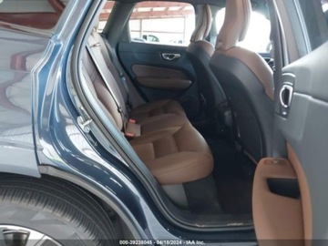 Volvo XC60 II 2023 Volvo XC 60 B5 Dark Theme 2023 2.0l 2.0 Benzyna 247KM, zdjęcie 12