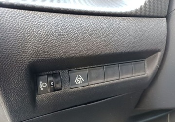 Peugeot 2008 II e-SUV Elektryczny 50kWh 136KM 2023 Peugeot 2008 e-2008 Allure Pack 136 KM I wl. Gwarancja FV23 136KM, zdjęcie 26