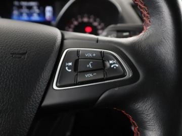 Ford Kuga II SUV Facelifting 2.0 TDCi 150KM 2018 Ford Kuga ST-line Navi Kamera cofania Klimatyzacja, zdjęcie 27