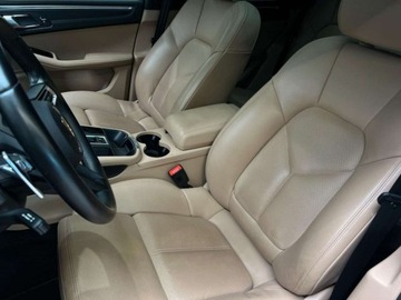 Porsche Macan SUV Facelifting II 2.0  265KM 2022 Porsche Macan 265KM 4x4Jet Black MetallicPDLSApple CarPlaySalonPLFaktura V, zdjęcie 11