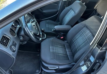 Volkswagen Polo V Hatchback 3d Facelifting 1.4 TDI 75KM 2015 Volkswagen Polo Lounge 1.4 TDI 75KM Gwarancja Zamiana Zarejestrowany 1.4, zdjęcie 17