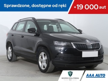 Skoda Karoq Crossover 1.6 TDI 115KM 2019 Skoda Karoq 1.6 TDI, Salon Polska, VAT 23%, Klima