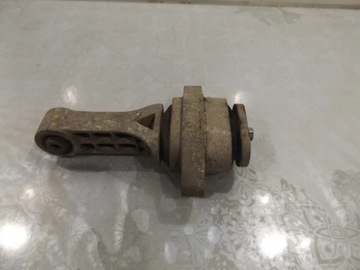 AVEO T250 1, 2 UCHYCENÍ MOTORU