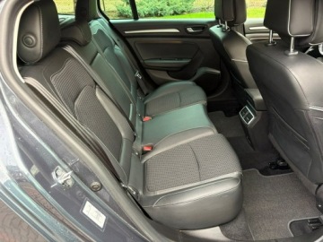 Renault Megane IV Grandtour Facelifting 1.3 TCe 140KM 2020 Renault Megane 1.3 140 KM Automat BOSE Kamera, zdjęcie 16