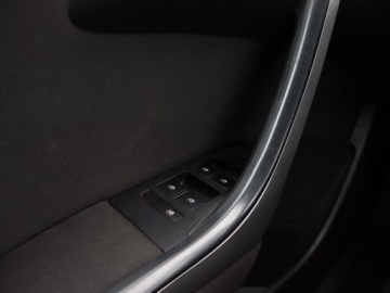 Opel Astra J GTC 1.7 CDTI ECOTEC 110KM 2013 Opel Astra 1.7 CDTI, Klima, Klimatronic, Tempomat, zdjęcie 16