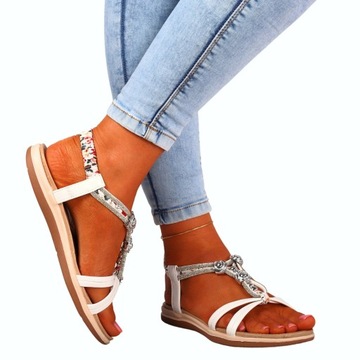 ЖЕНСКИЕ МЯГКИЕ САНДАЛИИ С ДЕКРАСИРОВАНИЕМ