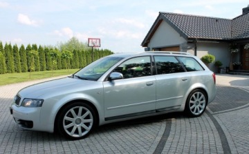 Audi A4 B7 S4 Avant 4.2 V8 344KM 2004 Audi S4 Limousine 4.2v8344KMSzwajcarSerwis 4.2 Benzyna 344KM, zdjęcie 25