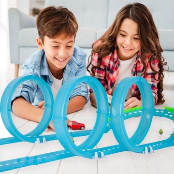 Светящийся гоночный автомобиль