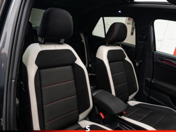 Volkswagen T-Roc I SUV 2.0 TSI 190KM 2017 VOLKSWAGEN T-ROC 2.0 TSI 4Mot. Premium DSG Suv 190KM 2017, zdjęcie 6