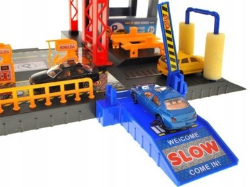 БОЛЬШОЙ ЭТАЖНЫЙ ГАРАЖ ПАРКОВКА ДЛЯ АВТОМОБИЛЕЙ ВЕРТОЛЕТ ЛИФТ