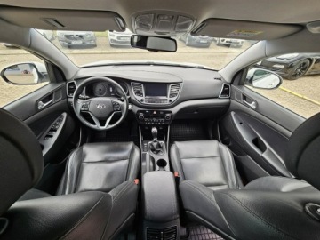 Hyundai Tucson III SUV 1.6 GDI 132KM 2016 Hyundai Tucson 1,6 benzyna 132KM nawigacja kamera, zdjęcie 8