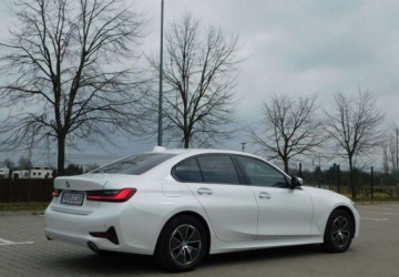 BMW Seria 3 2021 BMW Seria 3 2.0D z Gwarancja Line Shadow Model 2022r 2.0 Diesel 150KM, zdjęcie 4