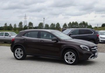 Mercedes GLA I Off-Roader Facelifting 2.1 200d 136KM 2018 Mercedes-Benz GLA 2.2CDI 136KM Bezwypadkowy Zarejestrowany Ledy 2.1, zdjęcie 2