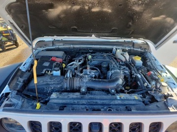 Jeep Wrangler IV 2023 Jeep Wrangler Rubicon 2023 3.6 Benzyna 285KM, zdjęcie 6