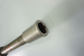 KAWASAKI ZX-6R 600 07-08 ОСЬ ПЕРЕДНЯЯ ОСЬ