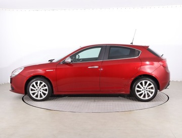 Alfa Romeo Giulietta Nuova II Hatchback 5d 2.0 JTD 16v 170KM 2013 Alfa Romeo Giulietta 2.0 JTDM, Salon Polska, zdjęcie 2