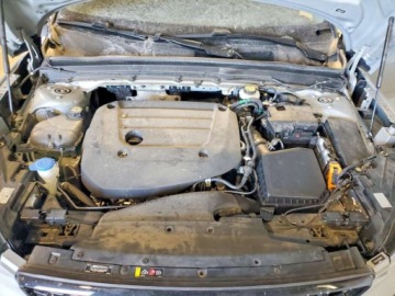 Volvo XC40 2024 Volvo XC 40 Plus 2024 2.0 Benzyna 194KM, zdjęcie 6