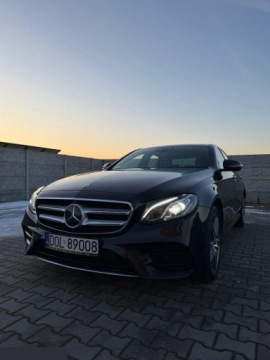Mercedes Klasa E W213 2018 Mercedes Klasa E Hybryda 286KM 2018r Faktura VAT, zdjęcie 1