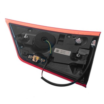 MITSUBISHI OUTLANDER 15- SVĚTLO ZADNÍ VNITŘNÍ LED LEVÝ 8331A179