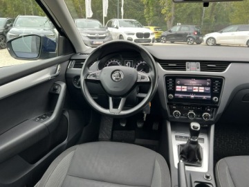 Skoda Octavia III Kombi Facelifting 1.6 TDI 115KM 2017 Škoda Octavia Skoda Octavia 1.6 TDI Ambition, zdjęcie 19