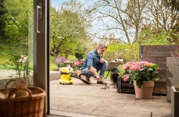 Пылесос для мастерской KARCHER WD 2